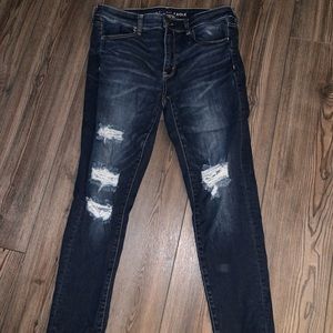 American Eagle Jegging Ripped Jeans